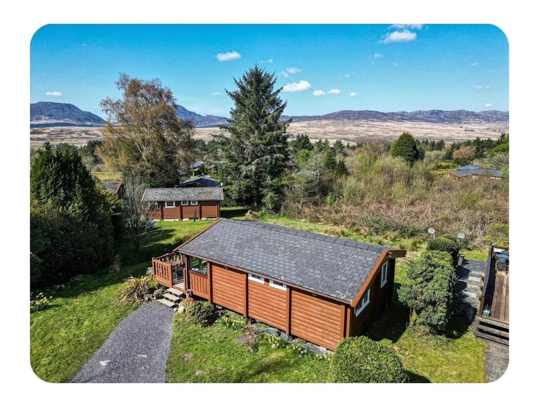 Cosy Cabin In Snowdonia With Views Wi-Fi Dog Friendly & Parking Trawsfynydd Exterior photo